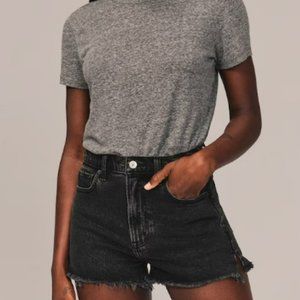 Abercrombie and Fitch High Rise Mom Short, Size 26 in Black